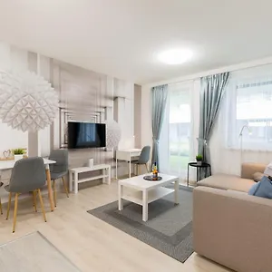 Appartement Downtown Residences Leo - Ac, Elevator, Terrace, Boedapest