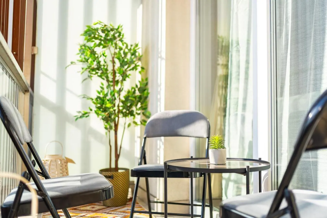 Apartment Modern Downtown Studio With A Sunny Terrace Budapest